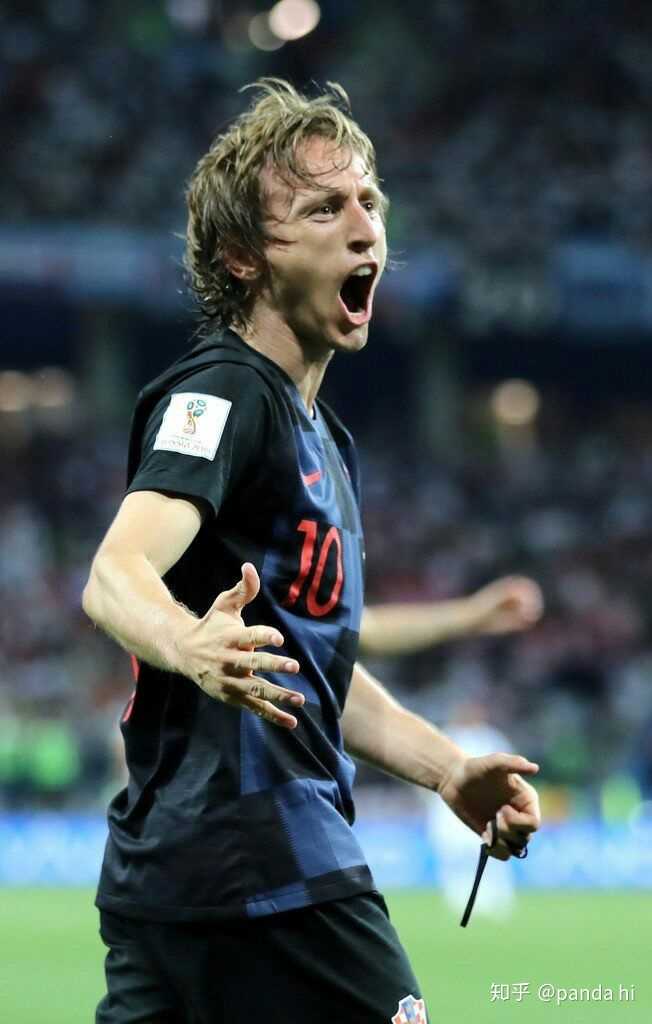 一身顶级天赋，却始终难以兑现，19岁进NBA，21岁就四处流浪