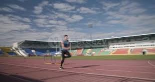 LPL赛区出现严重两极化，只剩下3支强队，AL跌落到弱队行列